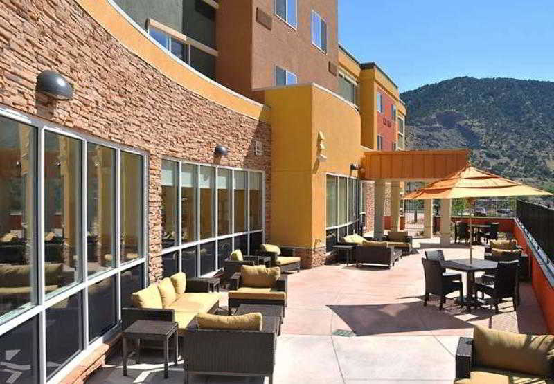 Courtyard Glenwood Springs 3