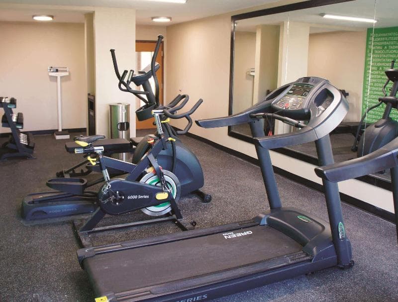 La Quinta Inn & Suites by Wyndham Emporia photo 1