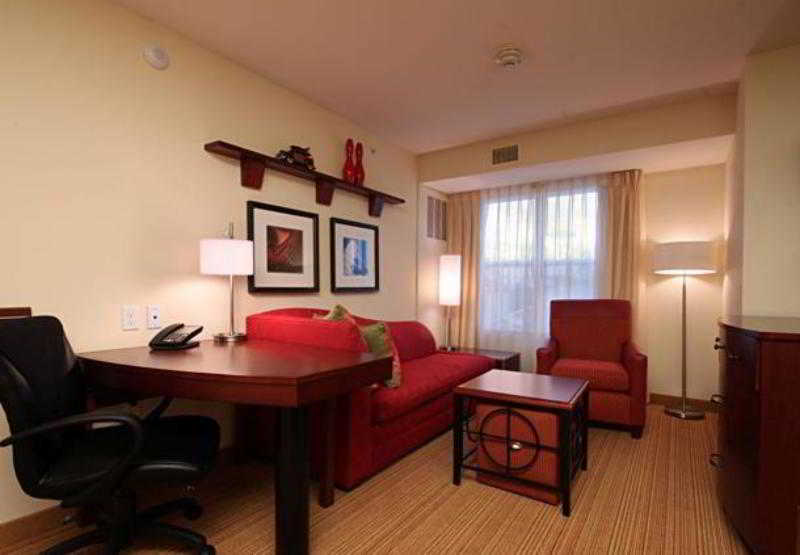 Residence Inn Woodbridge Edison/Raritan Center 3