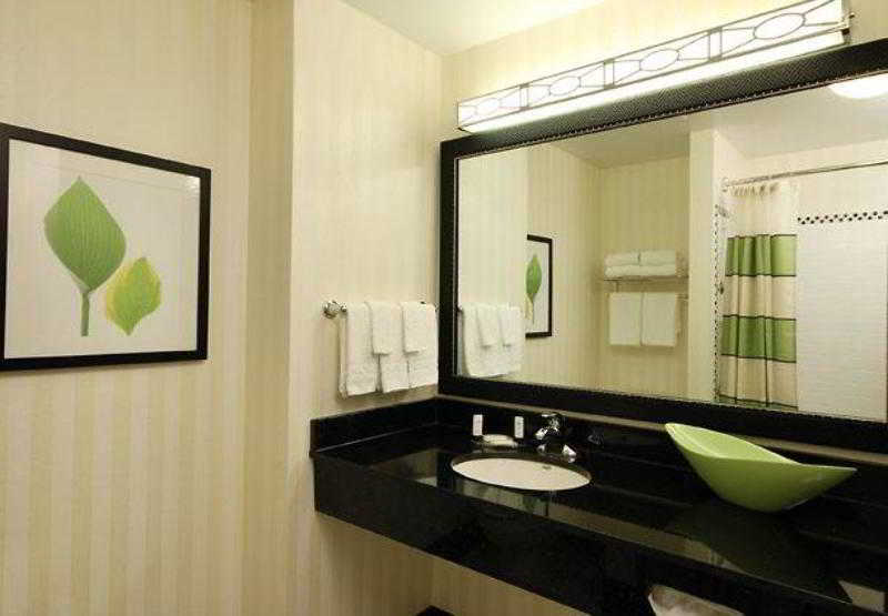 Fairfield Inn & Suites Mahwah 3
