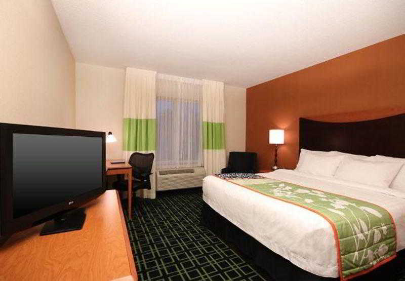 Fairfield Inn & Suites Mahwah 2