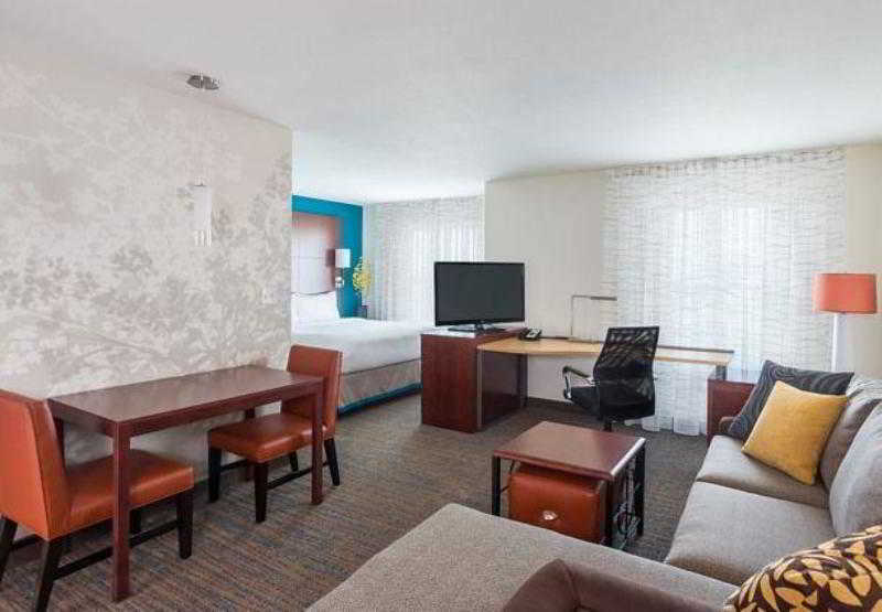 Residence Inn Fargo Marriott 2