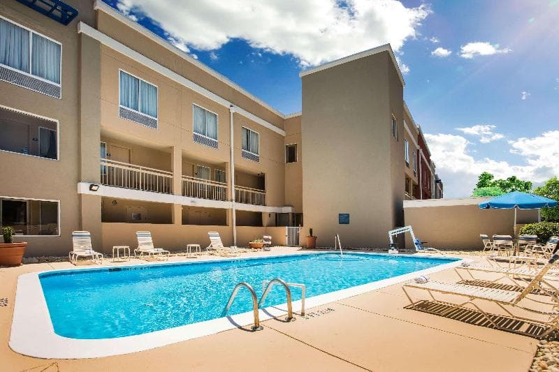 Days Inn by Wyndham Florence Near Civic Center 5