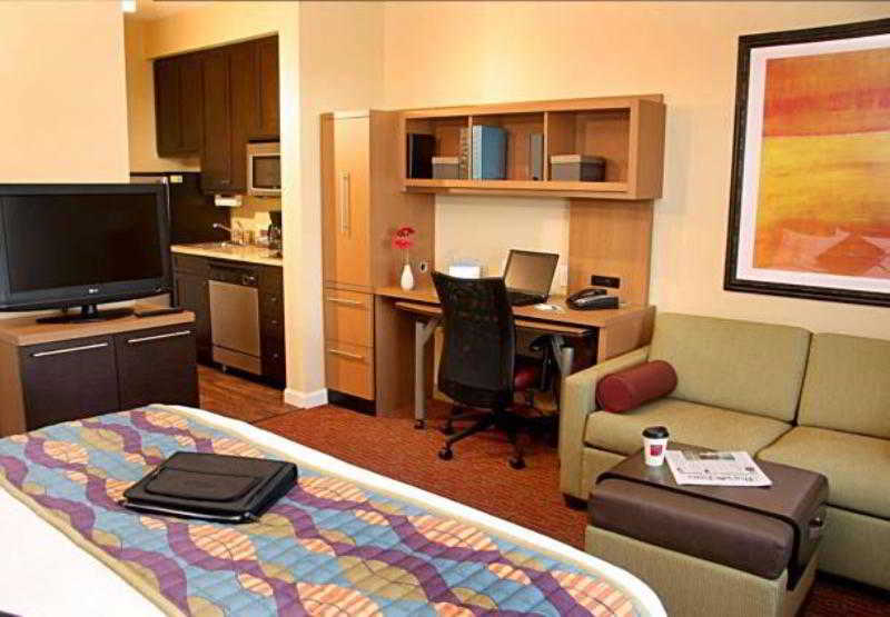 TownePlace Suites Farmington 3