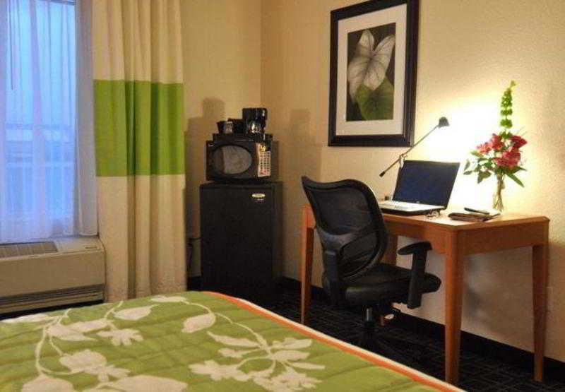 Fairfield Inn & Suites Loveland Fort Collins 3