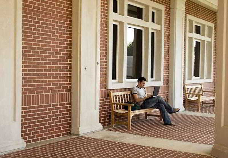 Courtyard Fayetteville 2