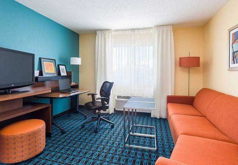 Fairfield Inn & Suites Grand Rapids 1