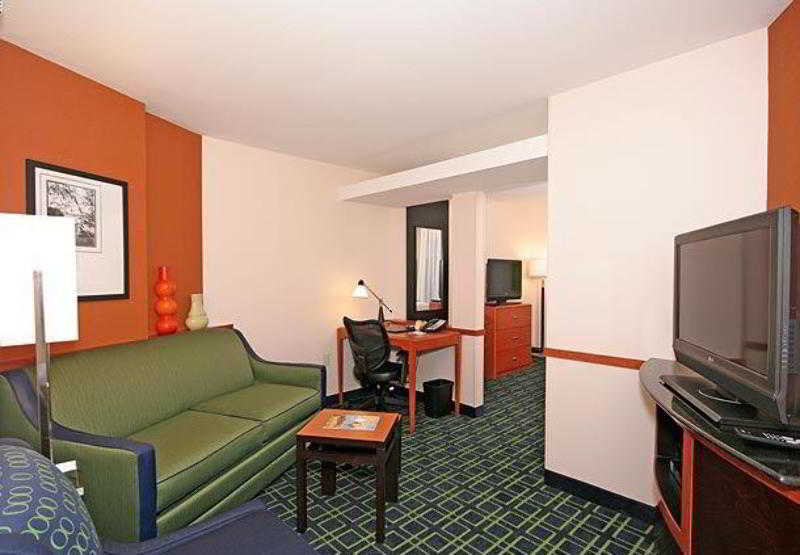 Fairfield Inn & Suites Asheboro 4