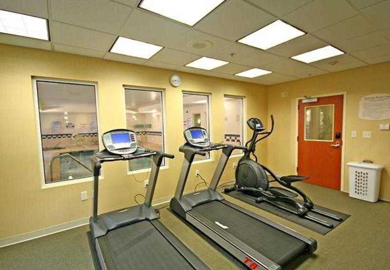 Fairfield Inn & Suites Greensboro Wendover 2