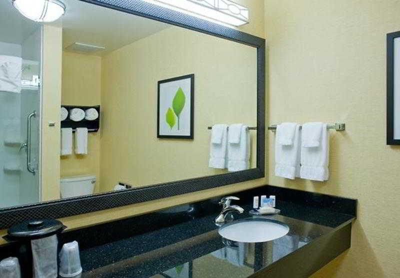 Fairfield Inn & Suites Columbus 3