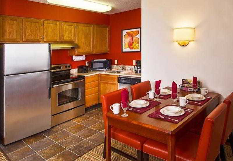 Sonesta Es Suites Fairfax Fair Lakes 4
