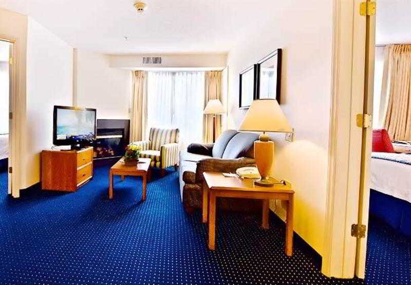 Residence Inn By Marriott Wilmington Landfall photo 1