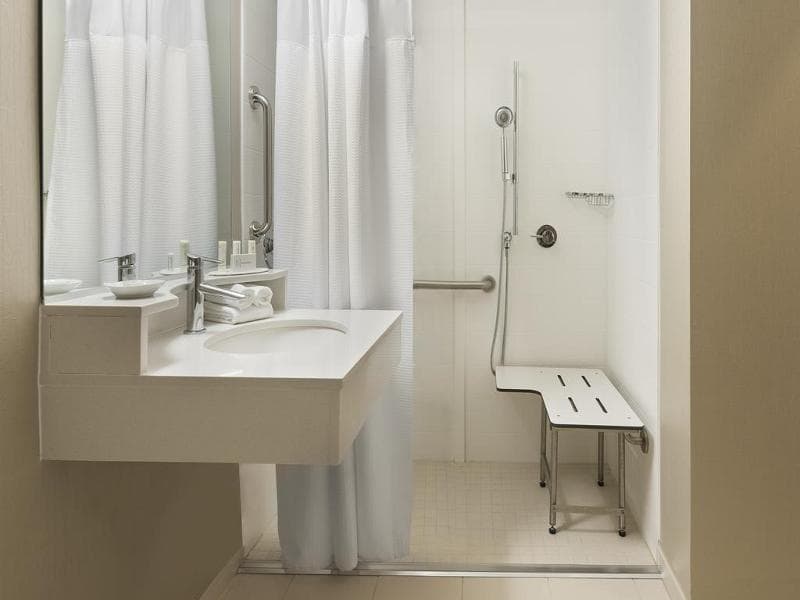 Springhill Suites Indianapolis Carmel 5