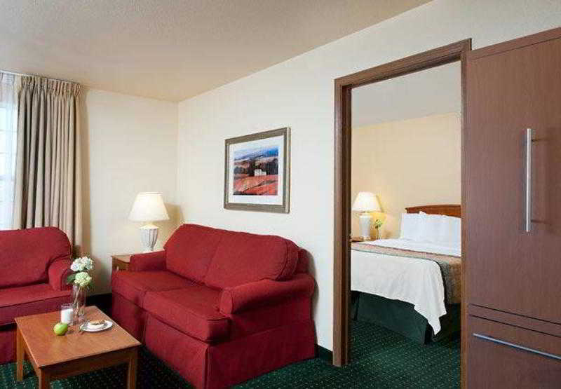 Towneplace Suites Indianapolis Park 100 4