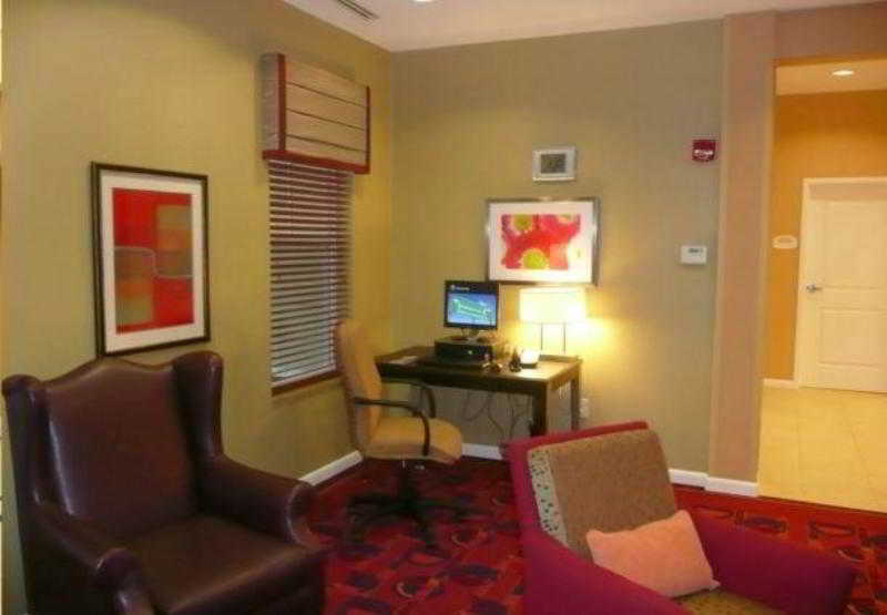 Residence Inn Jackson Ridgeland 2