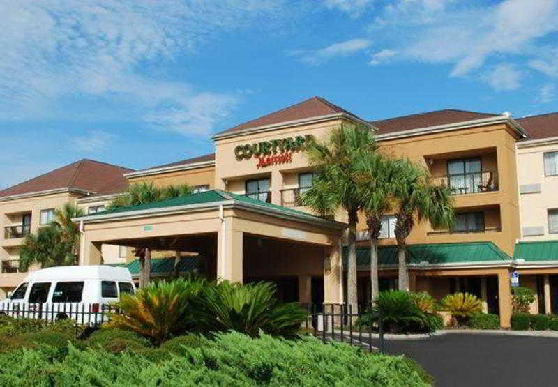 Courtyard Jacksonville Airport Northeast photo 1