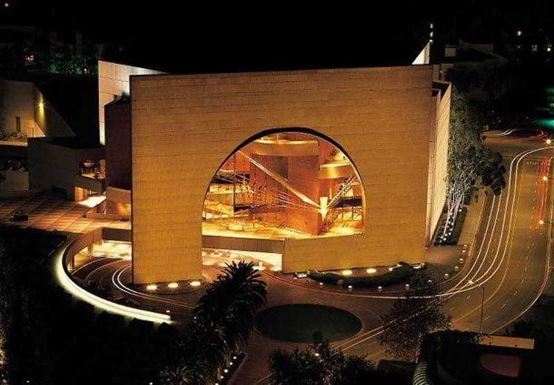 Courtyard Irvine John Wayne Airport/Orange County 3