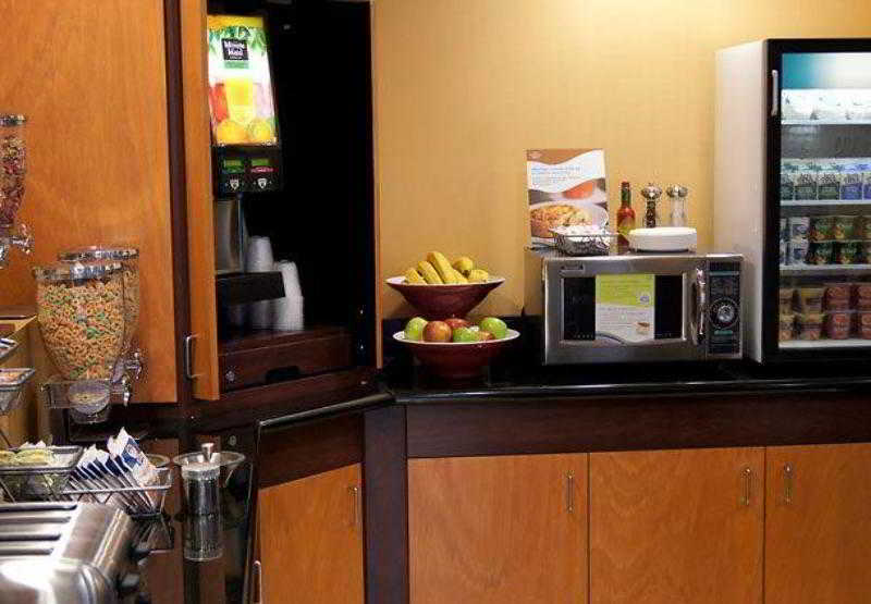 Fairfield Inn And Suites Los Angeles West Covina 4