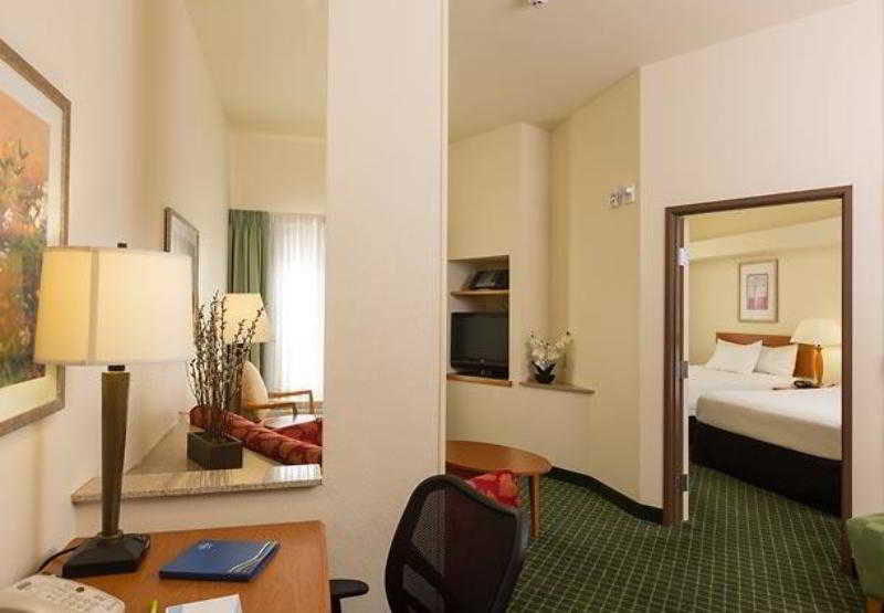 Fairfield Inn & Suites Lafayette South photo 1