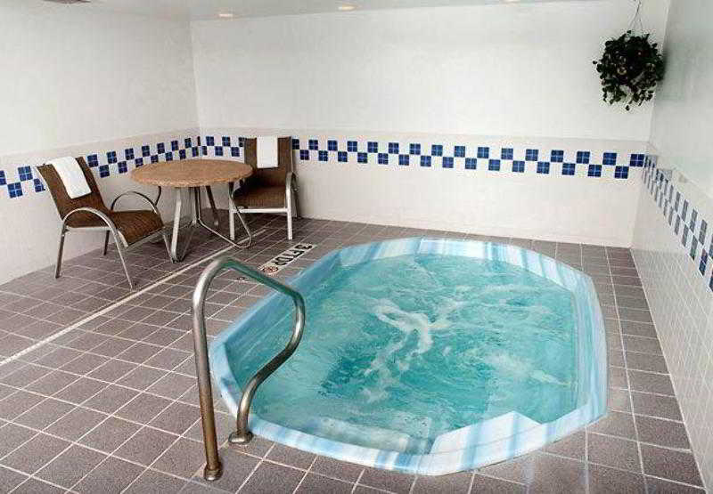 Fairfield Inn & Suites Longview 5