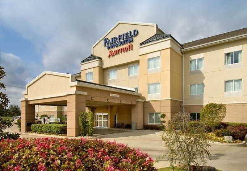 Fairfield Inn & Suites Marshall photo 1