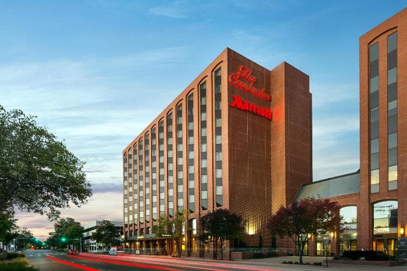 The Lincoln Marriott Cornhusker Hotel photo 1