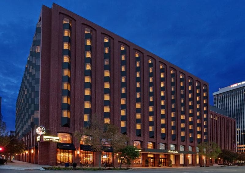 The Lincoln Marriott Cornhusker Hotel 4