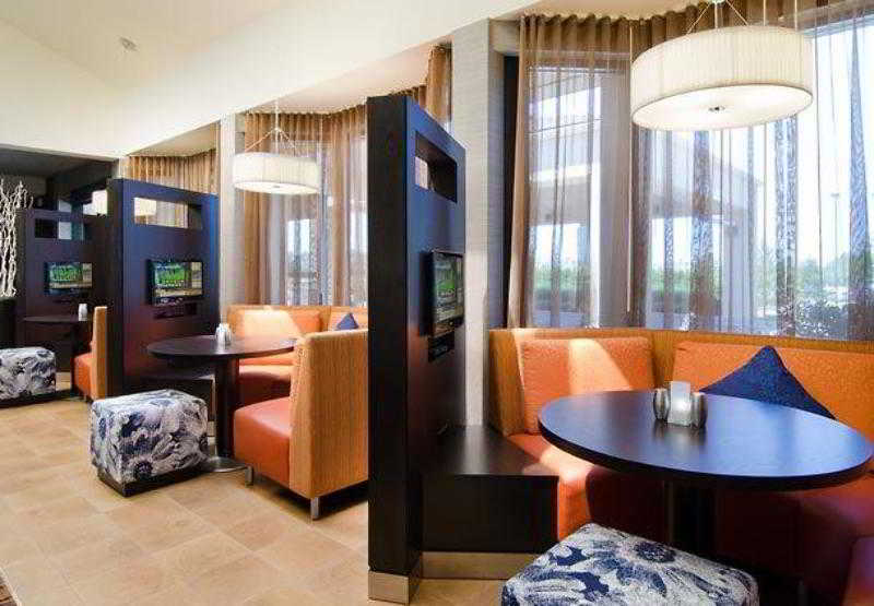 Courtyard by Marriott Kansas City Overland Park/Metcalf 2