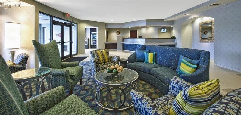 Springhill Suites Manchester Boston Regional Airport 5