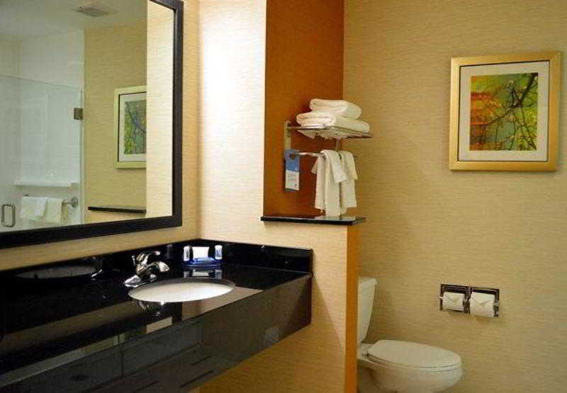 Fairfield Inn & Suites Quantico Stafford 3