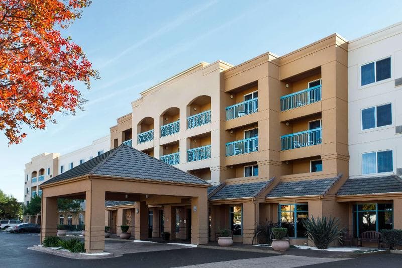 Sonesta Select Pleasant Hill 3