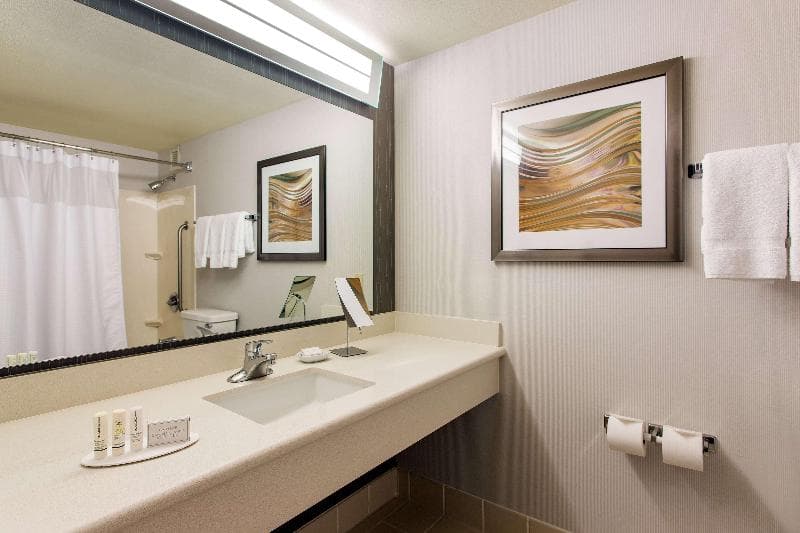 Sonesta Emeryville - San Francisco Bay Bridge 5