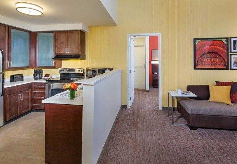 Residence Inn Downtown Marriott 2