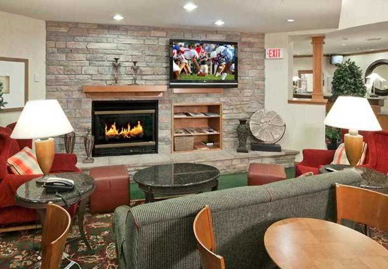 Residence Inn Corona Riverside 3