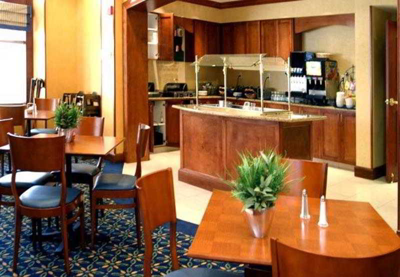 Residence Inn Norfolk Airport 4