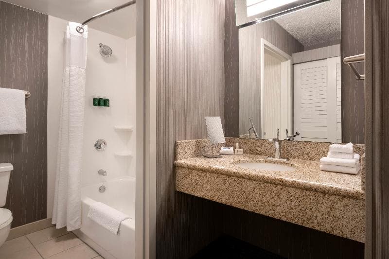 Sonesta Select Camarillo 3
