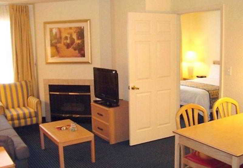 Residence Inn West Palm Beach 2