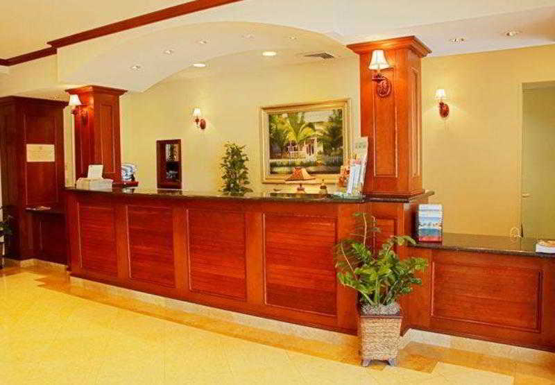 The Atlantic Suites On The Ave 5