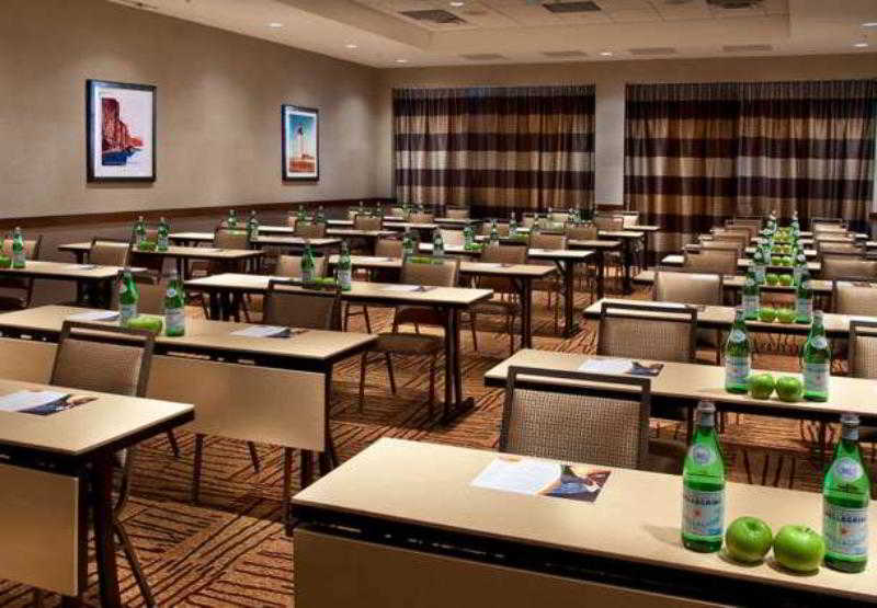 Courtyard By Marriott Portland Downtown Lloyd Center photo 1