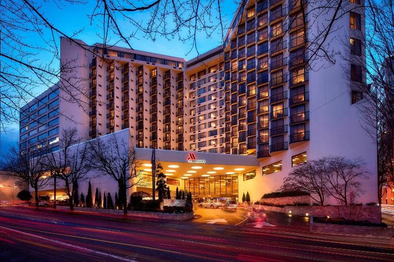 Portland Marriott Downtown Waterfront 3