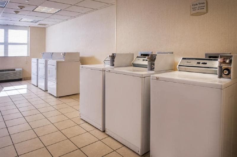 Fairfield Inn & Suites Williamsburg 2
