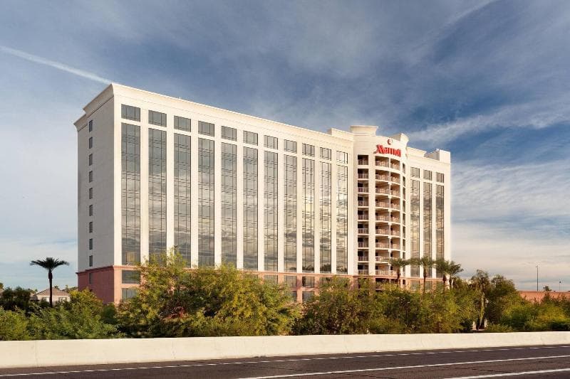 Phoenix Airport Marriott 3