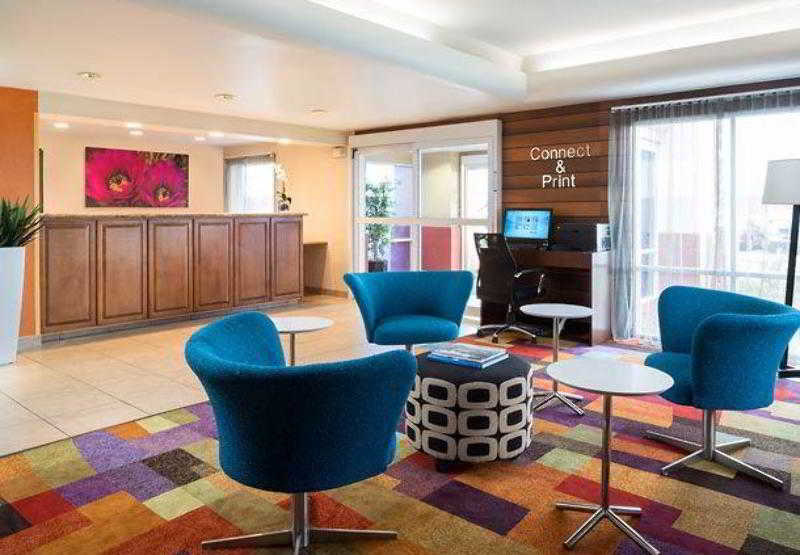 Country Inn & Suites by Radisson, Phoenix Airport, AZ 5