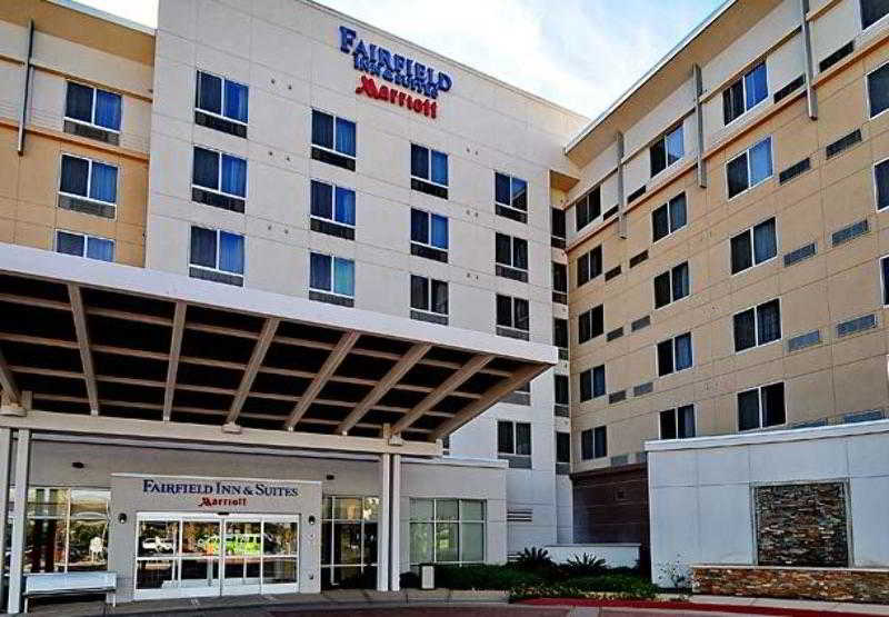 Fairfield Inn & Suites Phoenix Chandler/Fashion Center 5