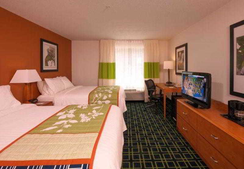 Fairfield Inn And Suites Brunswick Freeport 3