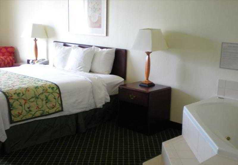 Fairfield Inn Richmond Chester 3