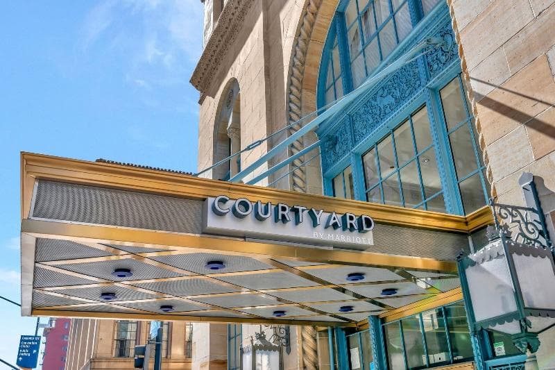 Courtyard San Diego Downtown 5