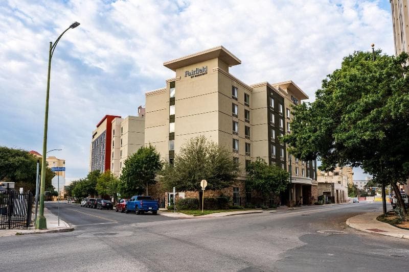 Fairfield Inn & Suites San Antonio Downtown/Alamo Plaza photo 1