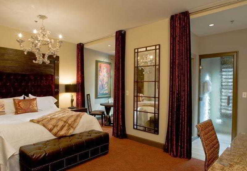 The Bohemian Hotel Savannah Riverfront, Autograph Collection 5