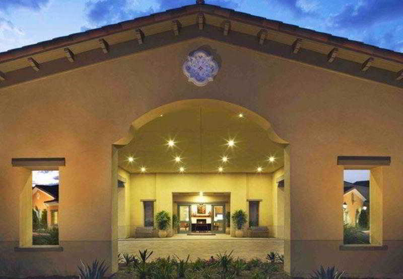 Courtyard Santa Barbara Goleta 5
